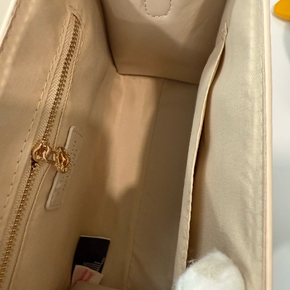Valentino Orlandi Cream Crossbody Bag - Picture 9 of 10